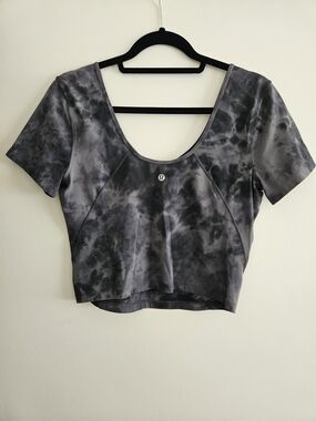 lululemon athletica Gray Marble Top Size 8